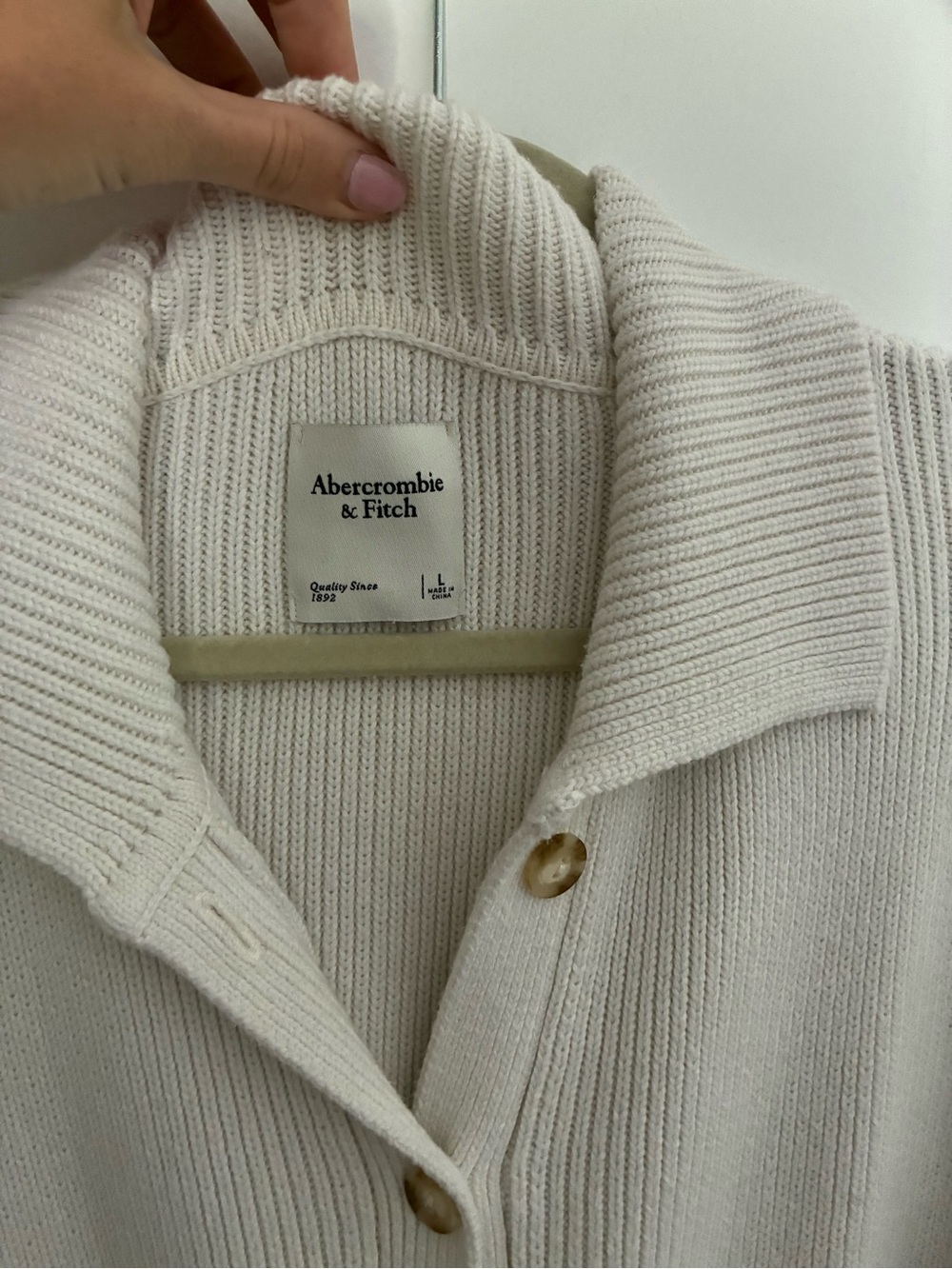 Abercrombie & Fitch Cream Collared Button-Front Rib Knit Cardigan - Picture 2 of 5